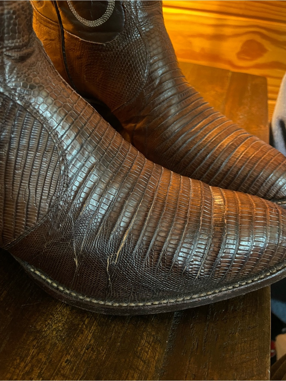 Men’s Tony Lama’s / Genuine Brown Lizard / Western Cowboy Boots / 10D - Picture 8 of 9